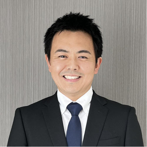 鶏冠井悠二